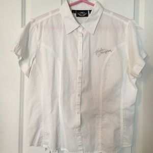 Women’s unique Harley-Davidson shirt